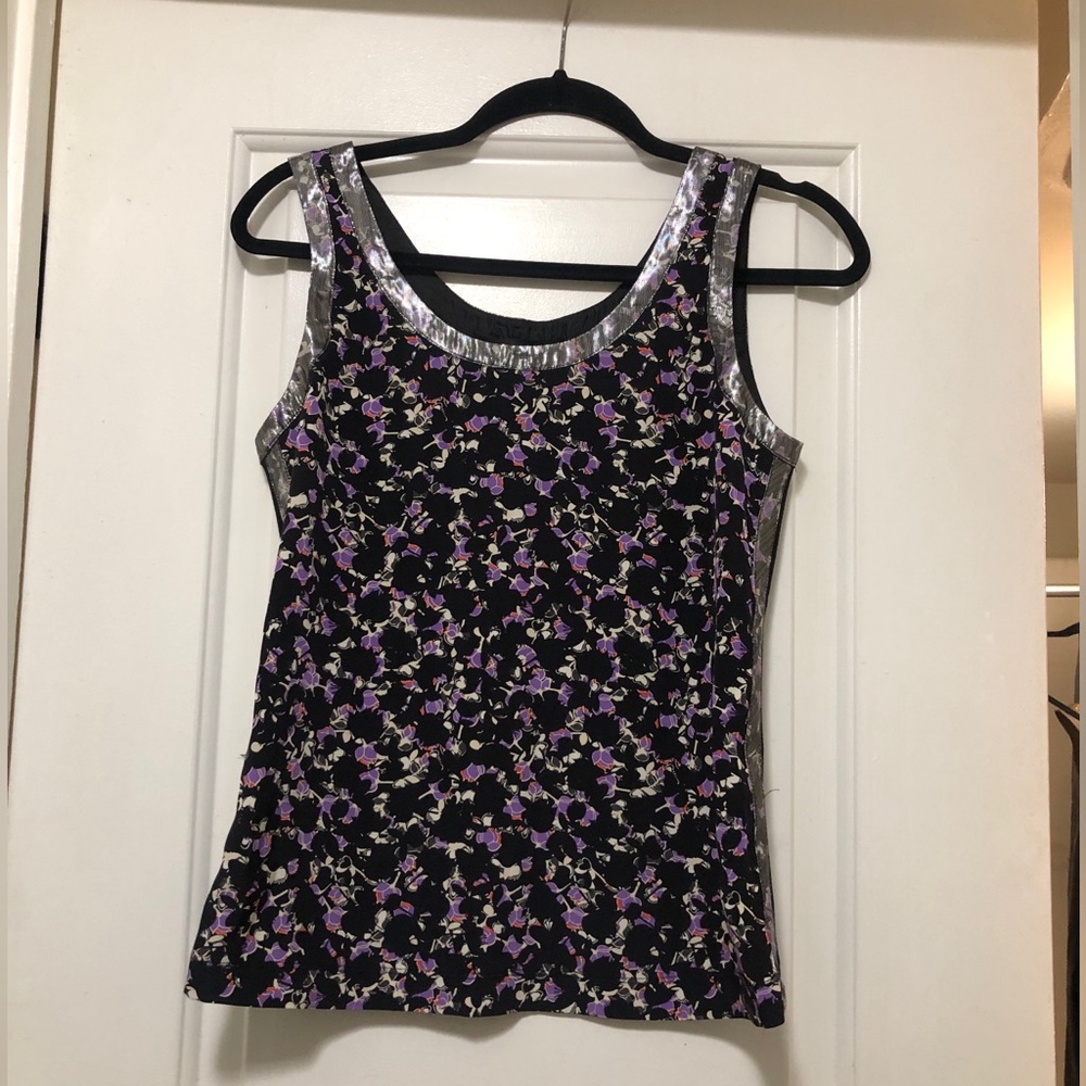 Marc by Marc Jacobs Black Floral Tank with Silver Trim Size XS NWOT price $110